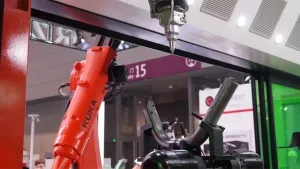 Mesin Pemotong Laser 3D 16-Sumbu Stasiun Ganda